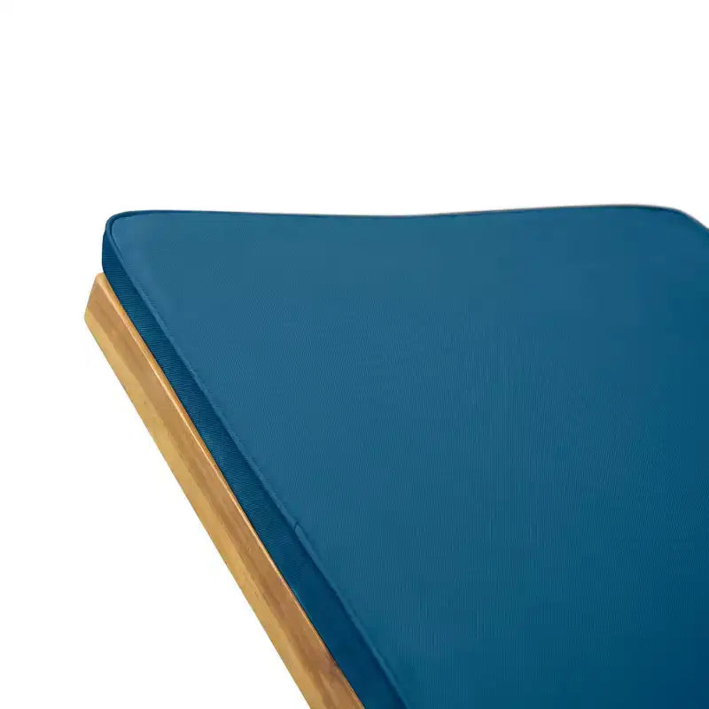 Ensemble de 3 pièces Kyoto en bois d’acacia pour extérieur avec chaises longues et coussins – teck/bleu – Christopher Knight Home : sièges de jardin sans accoudoirs et table d’appoint &