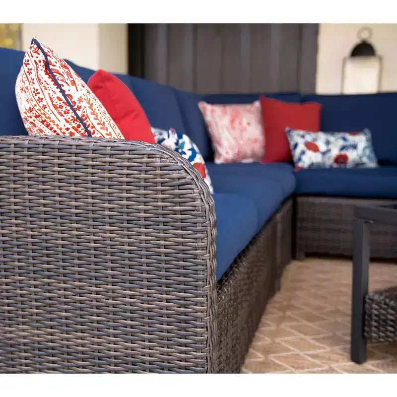 Leisure Made Jackson 5-teiliges Polyrattan-Modulsitzset mit marineblauem Stoff