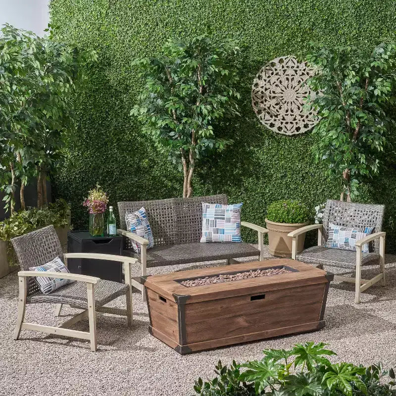 Ensemble de conversation d'extérieur GDFStudio Savannah pour 4 personnes, en bois d'acacia et résine tressée, avec brasero de 50,000BTU