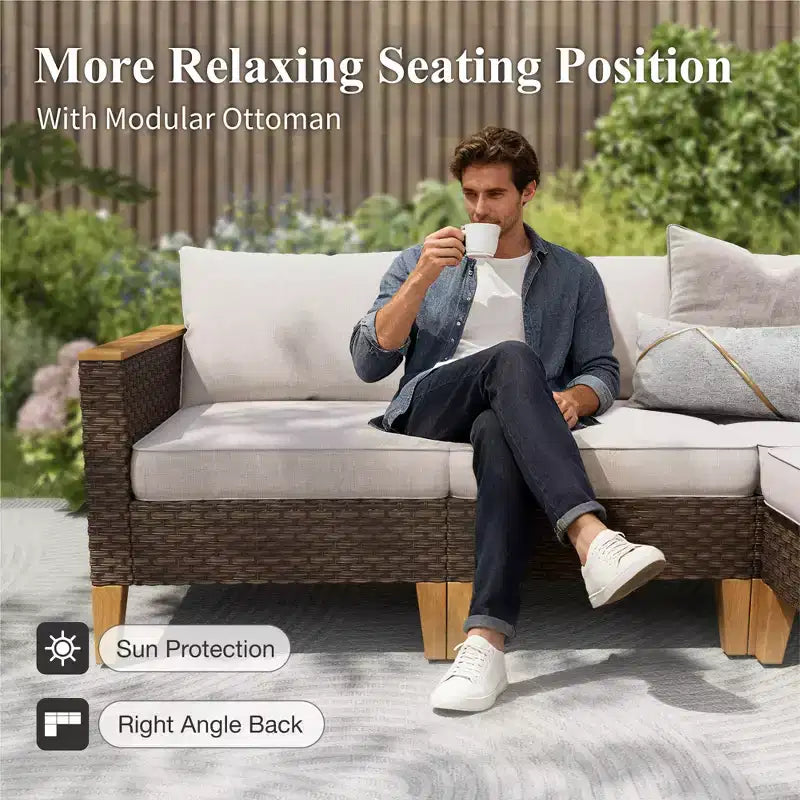 Captiva Designs 10-delige loungeset van wicker en rotan voor buiten met vuurtafel en gevoerde hocker