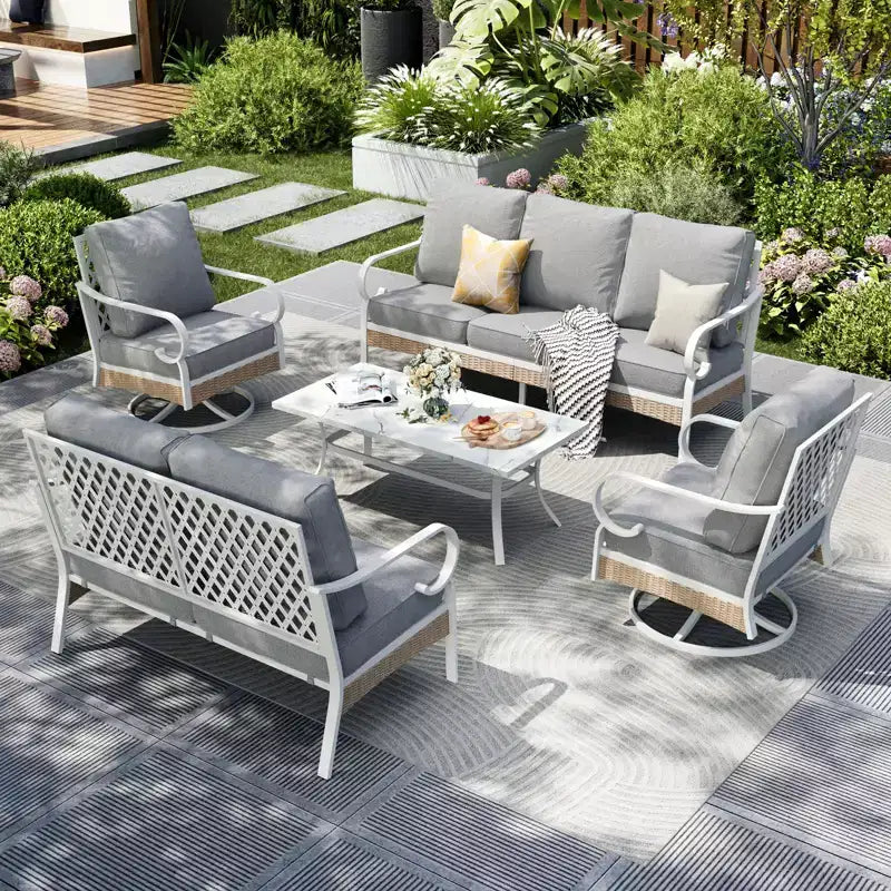 Captiva Designs 5 részes extra nagy fém- és rattan kültéri kerti beszélgetőgarnitúra forgatható, rácsos háttámlájú székekkel és kétszemélyes kanapéval