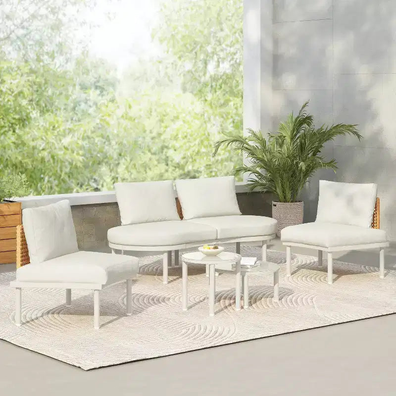 Set di divani da patio a mezzaluna Whisen da 6 pezzi con 2 tavolini da caffè e 4 cuscini, divano componibile in rattan PE