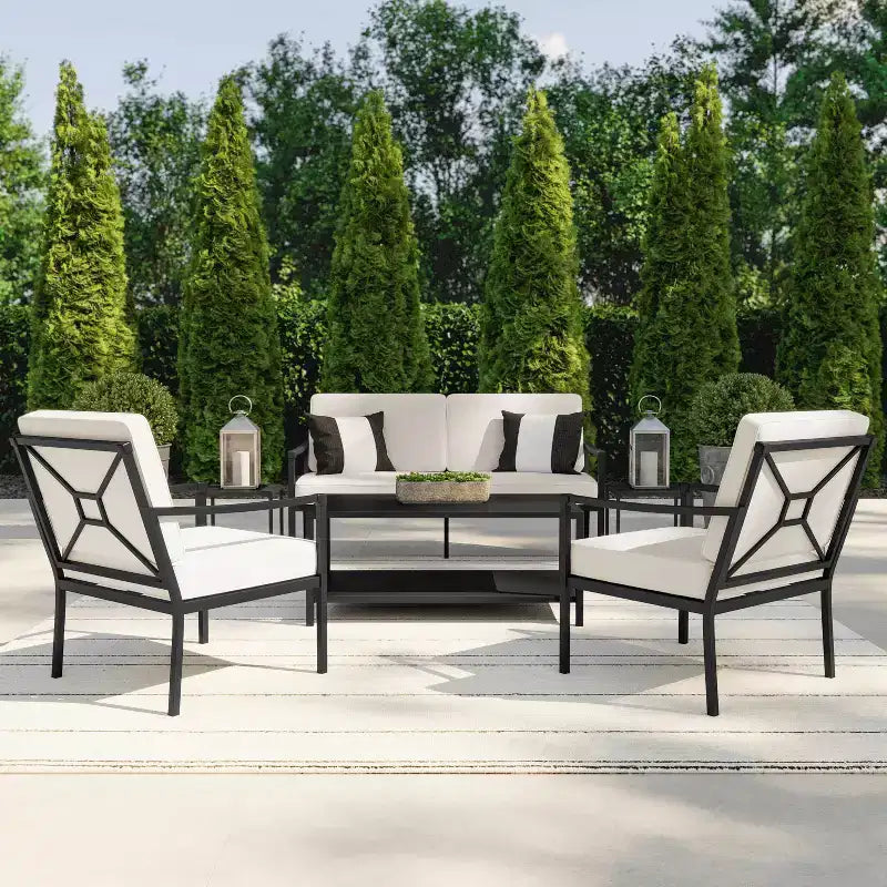 Conjunto de conversación para patio de acero Martha Stewart de 4 piezas, con sofá biplaza, 2 sillas y mesa de centro en negro