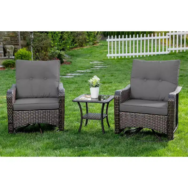 Fauteuils pivotants à bascule en résine tressée de patio ALAULM, 3 pièces, avec 1 table basse en rotin