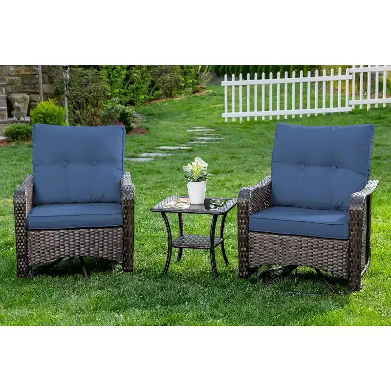 Fauteuils pivotants à bascule en résine tressée de patio ALAULM, 3 pièces, avec 1 table basse en rotin