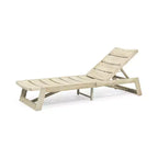 Christopher Knight Home Bruce Outdoor-Set aus verstellbarer Chaiselongue und Tisch aus Akazienholz mit Latten-Design