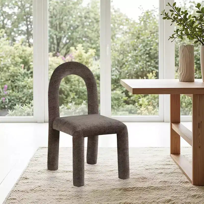 Chaise de salle à manger en tissu chenille Amari de Meridian Furniture, lot de 2