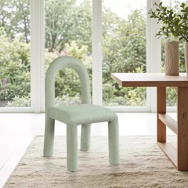 Chaise de salle à manger en tissu chenille Amari de Meridian Furniture, lot de 2