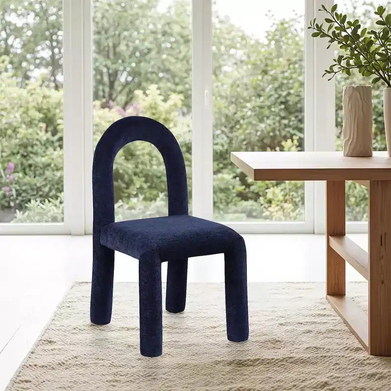 Chaise de salle à manger en tissu chenille Amari de Meridian Furniture, lot de 2