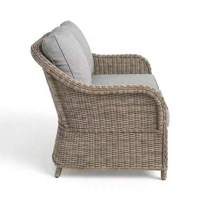 Martha Stewart weerbestendige rotan loungeset voor terras, 2 stoelen en salontafel – verweerd grijs