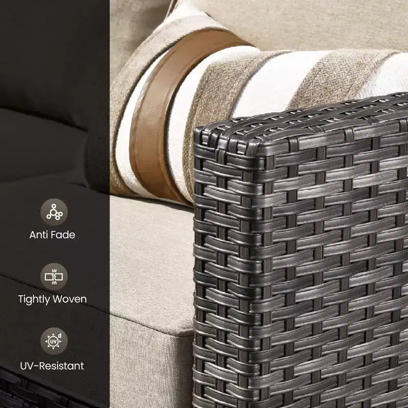 HOMLUX 4 részes kültéri kanapégarnitúra 3 személyes kanapéval, 2 egyszemélyes székkel és LED-es dohányzóasztallal, szürke PE-rattan