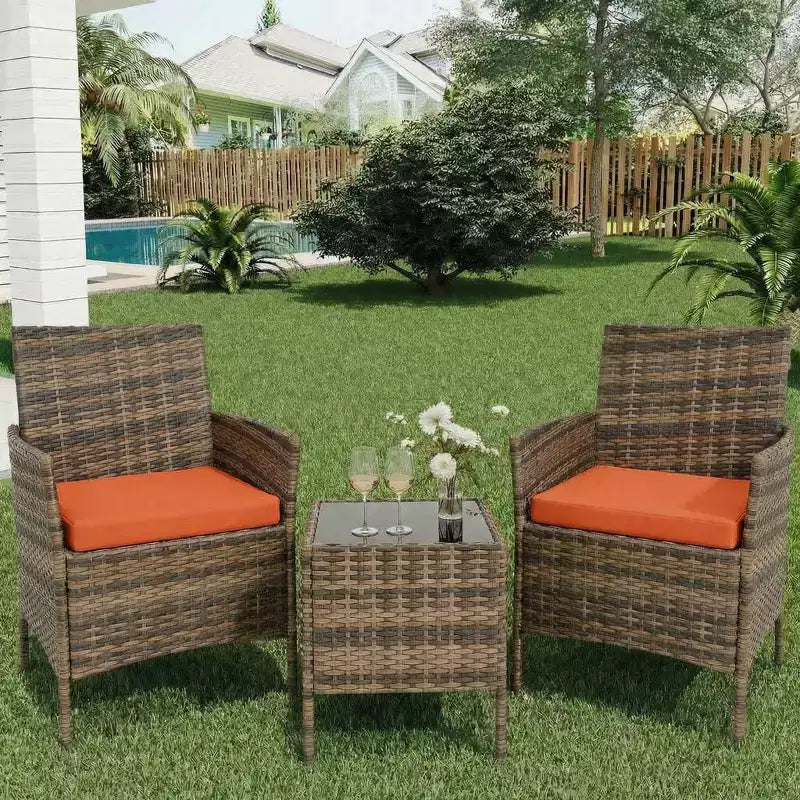 Ensemble de mobilier de terrasse extérieur de 3 pièces, fauteuils en osier de résine tressée PE avec coussins et table basse en verre trempé pour jardin, véranda ou bord de piscine