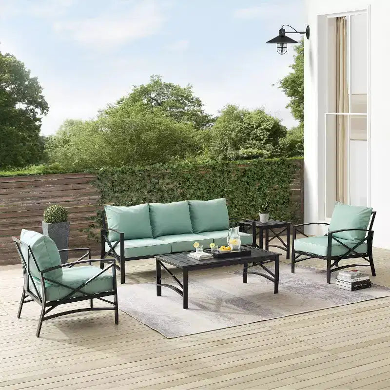 Ensemble de canapé d’extérieur Kaplan, 5 pièces, avec canapé et 2 fauteuils, table basse et table d’appoint – Crosley