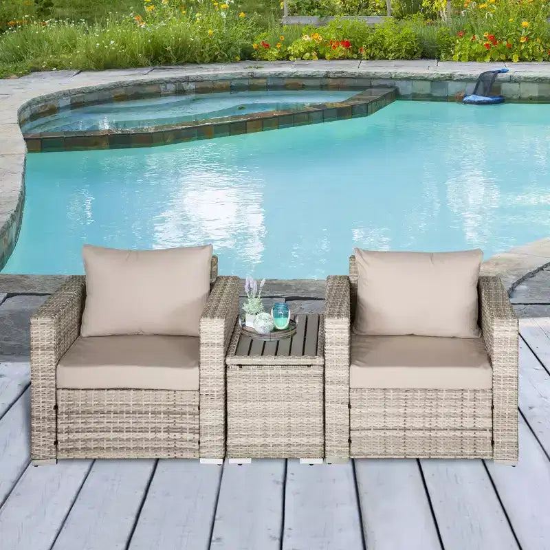 Ensemble de mobilier de jardin Outsunny 3 pièces, petit mobilier de balcon en rotin PE tressé, table et fauteuils avec coussins, table composite pour appartement, gris