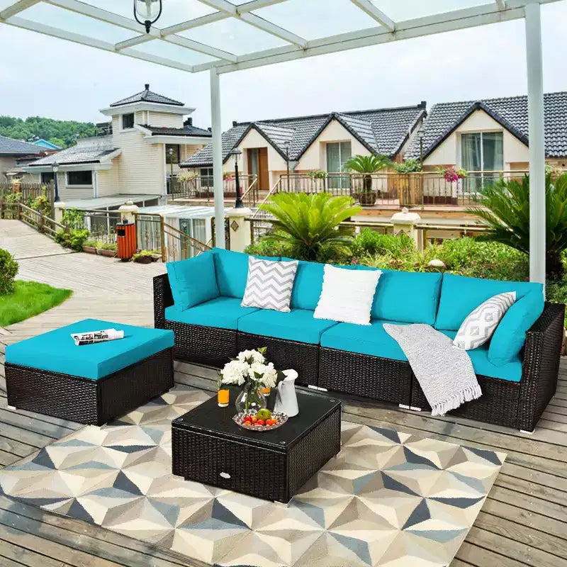 Set di mobili da giardino in rattan da 6 pezzi Costway, divano componibile imbottito, blu navy\nero\turchese\beige