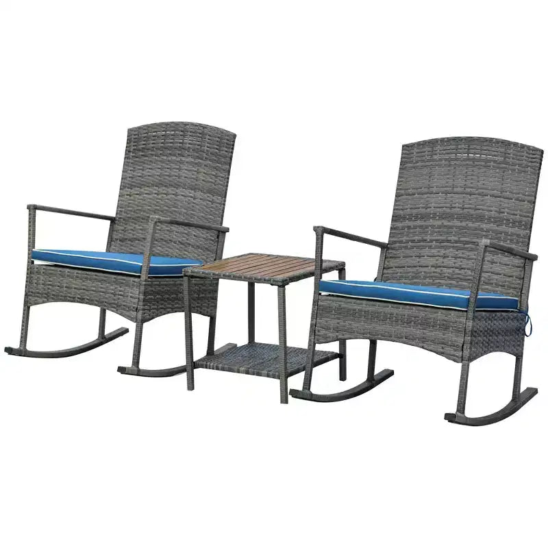 Outsunny Ensemble de 3 fauteuils à bascule d’extérieur en rotin PE, fauteuils inclinables à bascule en résine tressée avec coussin moelleux et table basse avec plateau en bois naturel, pour jardin, arrière-cour et véranda