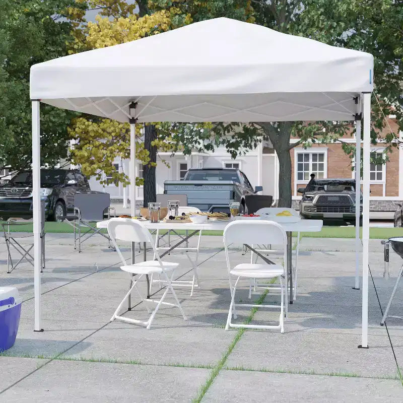 Emma and Oliver Outdoor-Veranstaltungs-/Tailgate-Garnitur mit Pop-up-Veranstaltungsdach und Tragetasche, zweiteilig klappbarem Tisch und 4 Klappstühlen