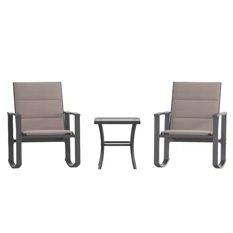 Ensemble de jardin Emma and Oliver 3 pièces avec fauteuils à bascule d’extérieur en matériau Flex Comfort et table à plateau en verre à structure métallique